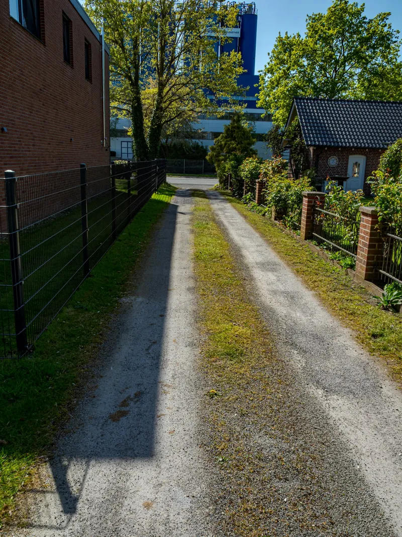 Resin bound gravel driveway